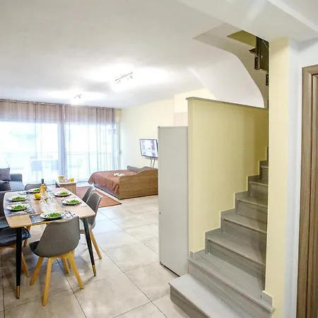 Apartment Rent House Diamond