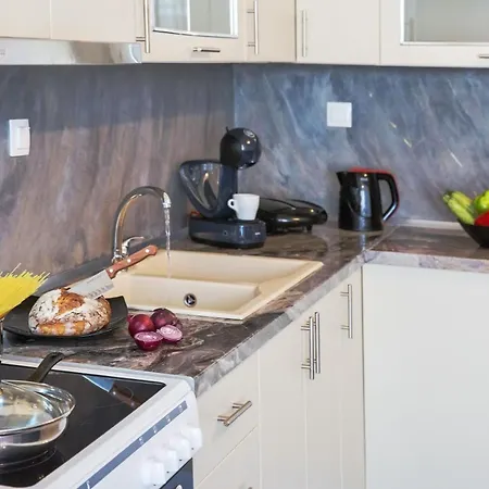 Rent House Diamond * Nea Iraklitsa