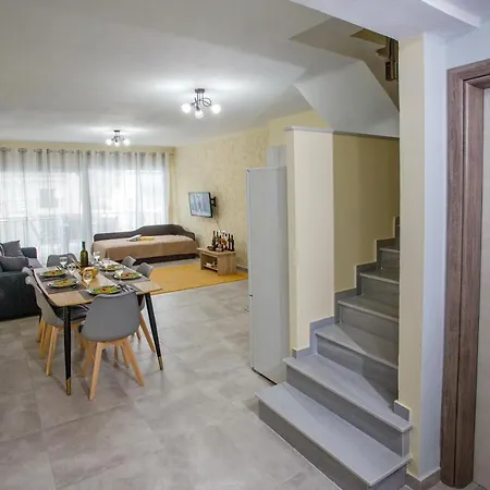 Rent House Diamond Διαμέρισμα Nea Iraklitsa
