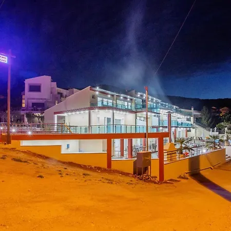 Rent House Diamond Nea Iraklitsa