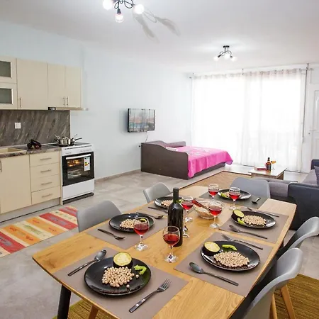 Apartament Rent House Diamond Nea Iraklitsa