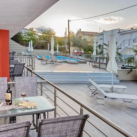 Rent House Diamond Nea Iraklitsa