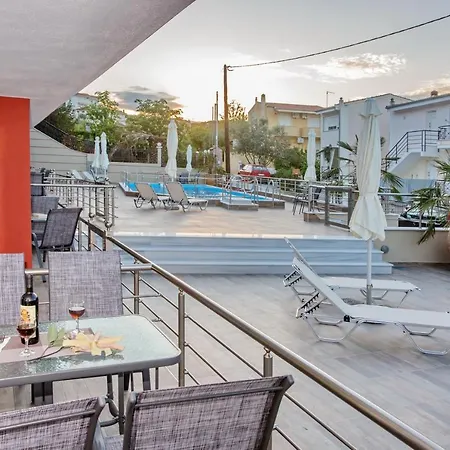 Rent House Diamond Nea Iraklitsa