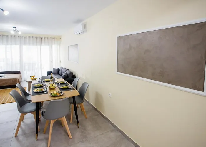 Rent House Diamond شقة