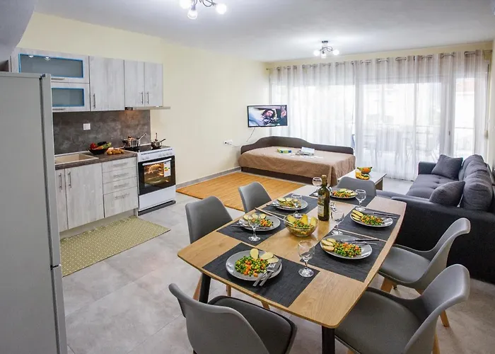 Rent House Diamond Nea Iraklitsa