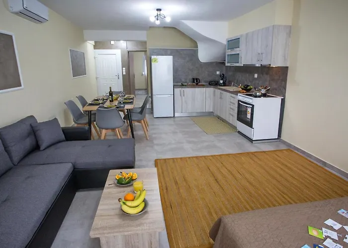 Rent House Diamond شقة *